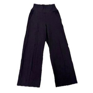 Lululemon Black Straight Leg Yoga Pants Size 2